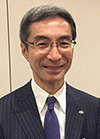 内村氏