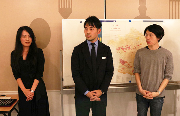 上位入賞の３名（左から太田さん、大倉野さん、小野塚さん）